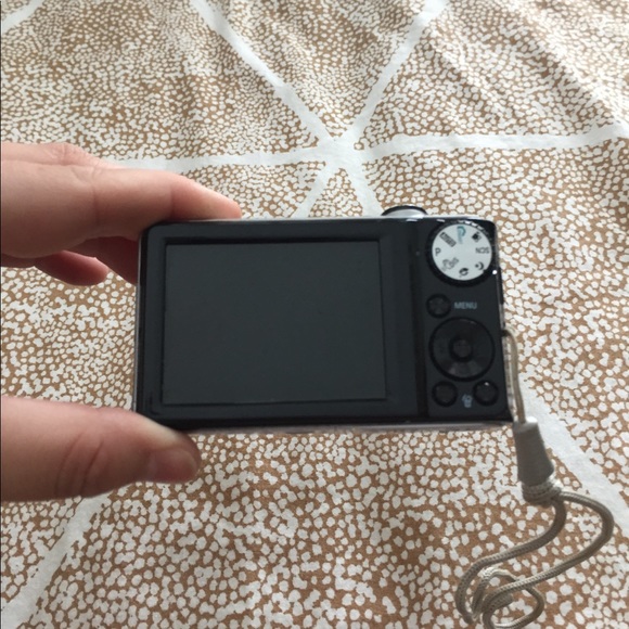 Samsung camera - Picture 2 of 3